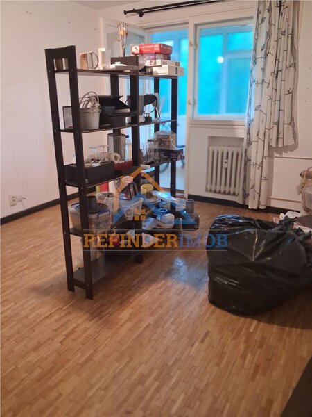 Drumul Taberei Apartament 4 camere  86 mp / Metrou / Tramvaiul 41